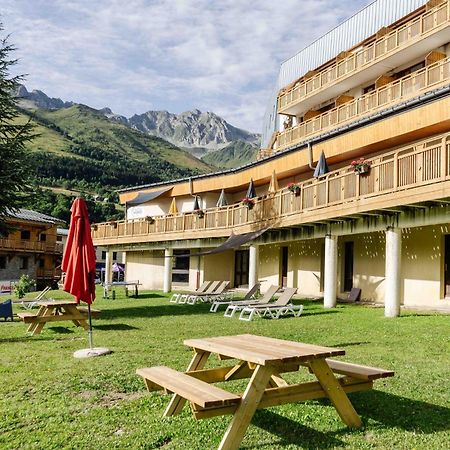 Village Vacances Atc Routes Du Monde Saint-Francois-Longchamp Bagian luar foto