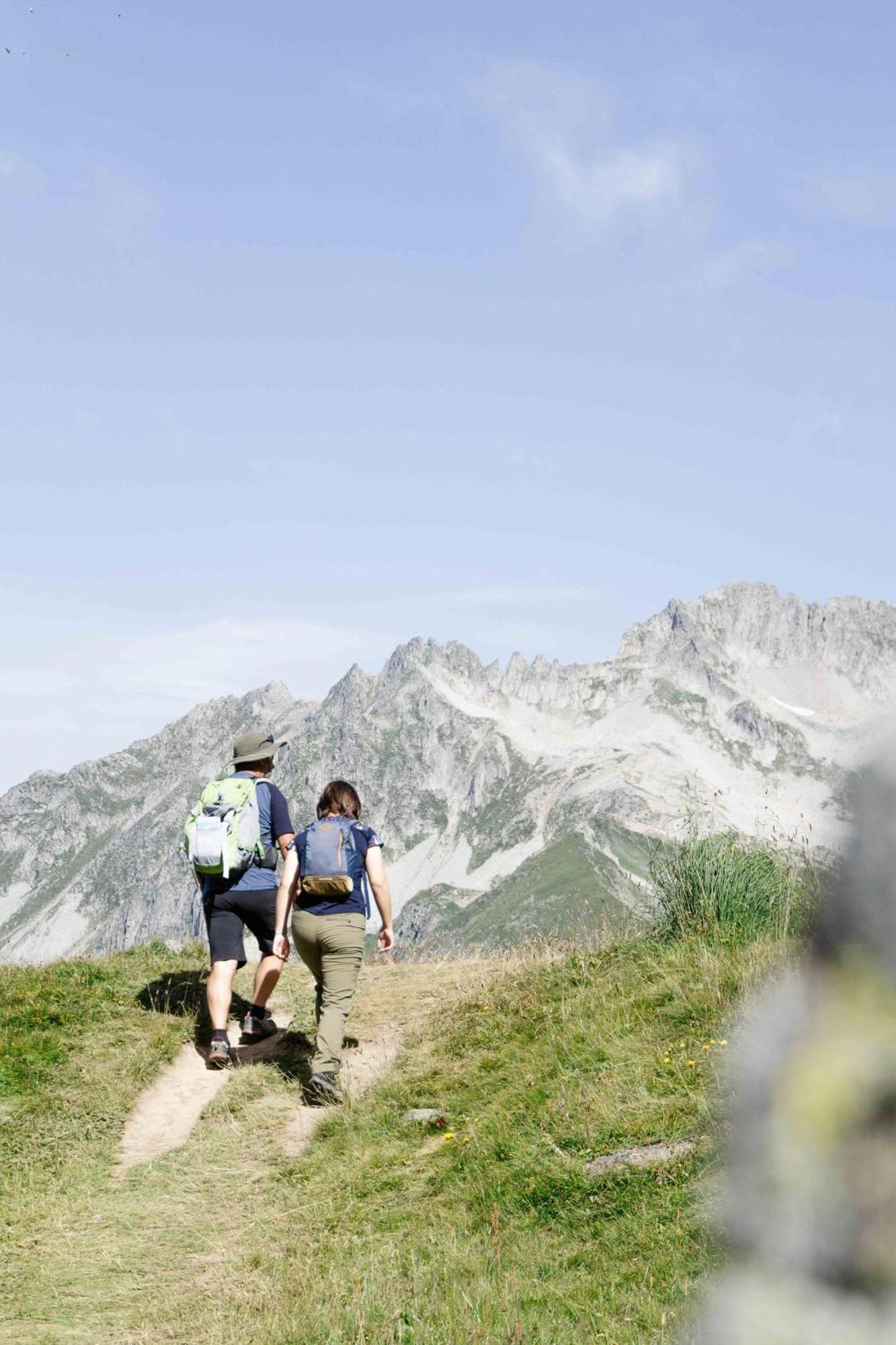Village Vacances Atc Routes Du Monde Saint-Francois-Longchamp Bagian luar foto